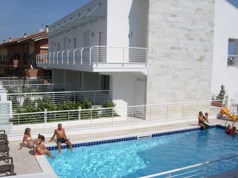 פינטו Cerrano Park Resort מראה חיצוני תמונה