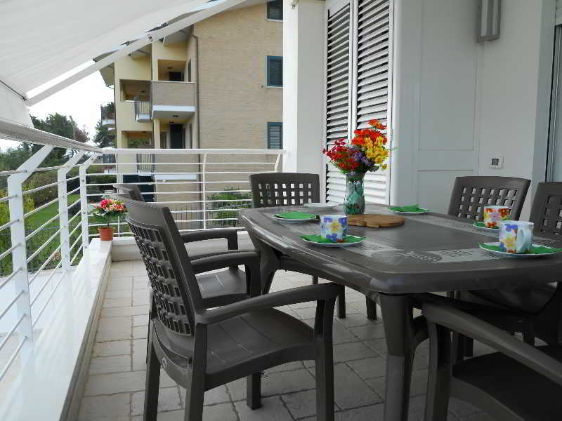 פינטו Cerrano Park Resort מראה חיצוני תמונה