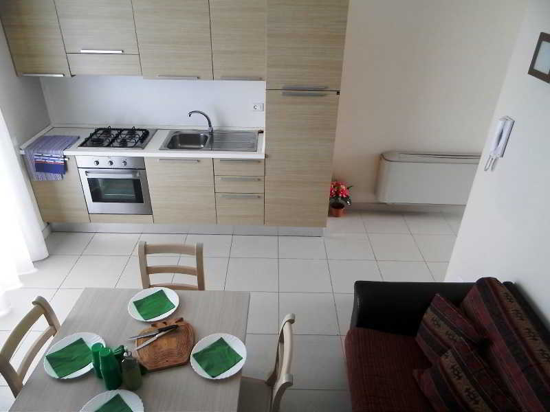 פינטו Cerrano Park Resort מראה חיצוני תמונה