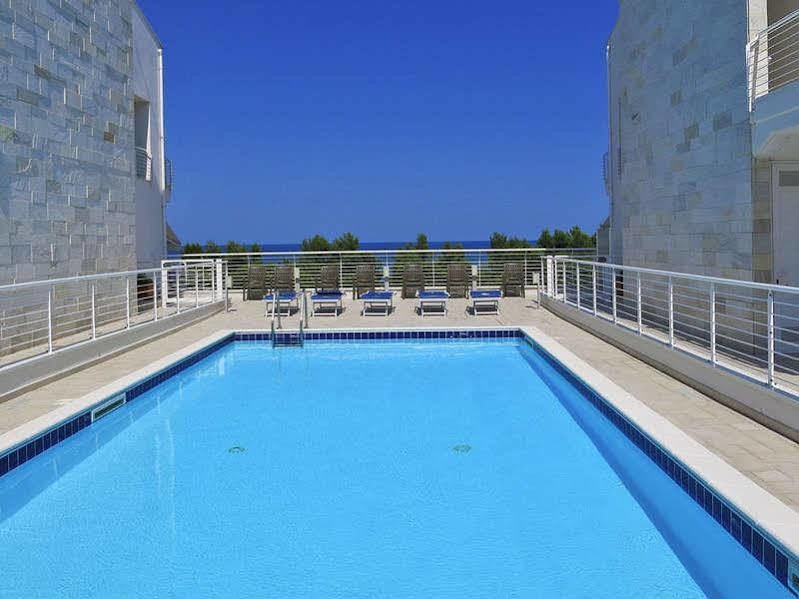 פינטו Cerrano Park Resort מראה חיצוני תמונה