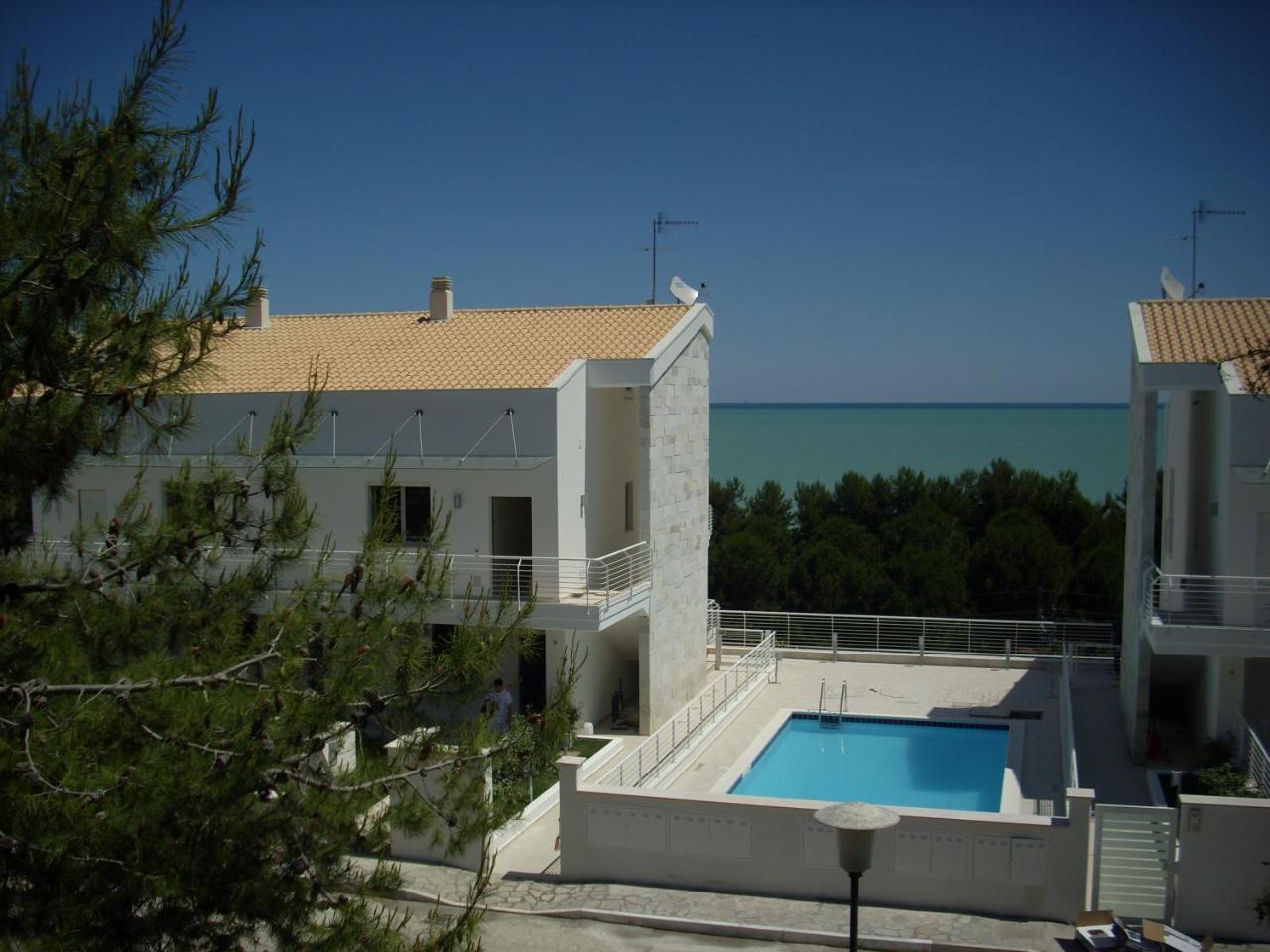 פינטו Cerrano Park Resort מראה חיצוני תמונה