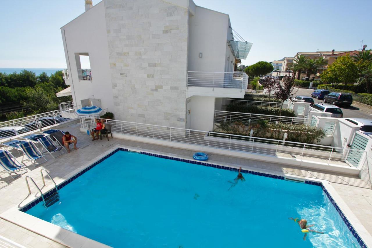 פינטו Cerrano Park Resort חדר תמונה
